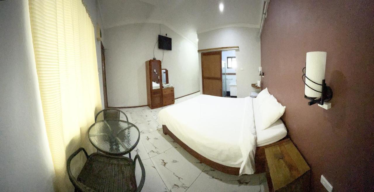 Nausori Airport Hotel Exterior foto